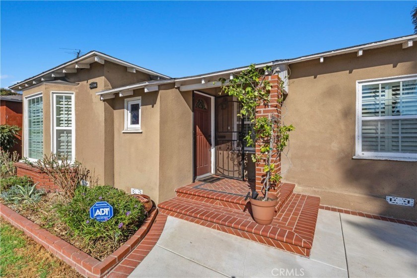 Welcome to this stunning 3-bedroom, 2-bathroom home located in - Beach Home for sale in Long Beach, California on Beachhouse.com