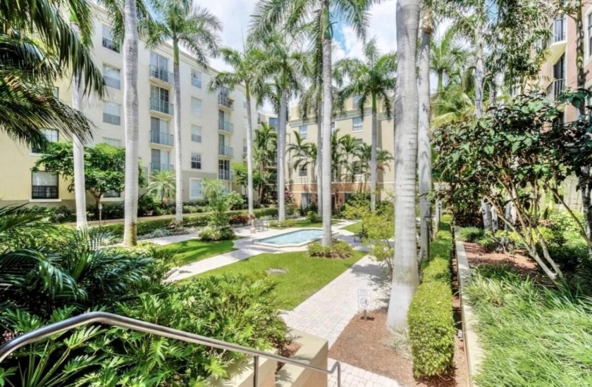 * Terrific Investment Option, comes fully furnished*-Investors - - Beach Condo for sale in West Palm Beach, Florida on Beachhouse.com