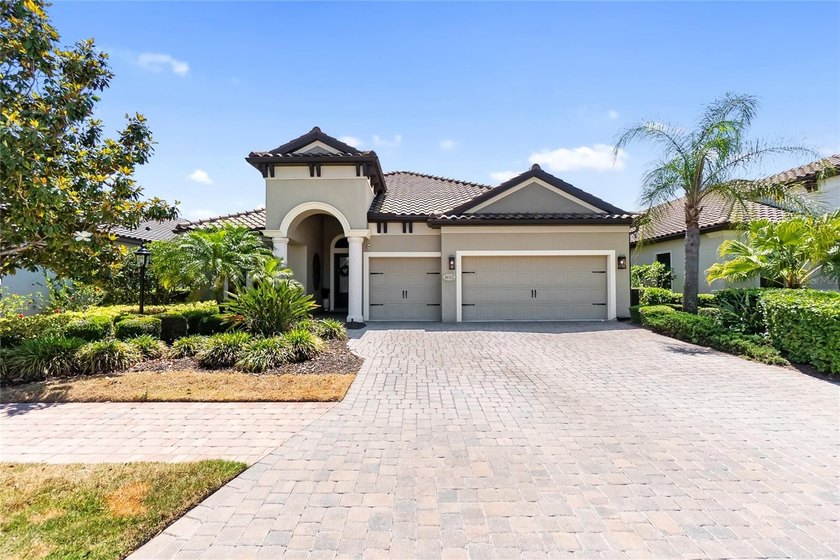 Tucked at the end of a quiet cul-de-sac in Collingtree at - Beach Home for sale in Bradenton, Florida on Beachhouse.com