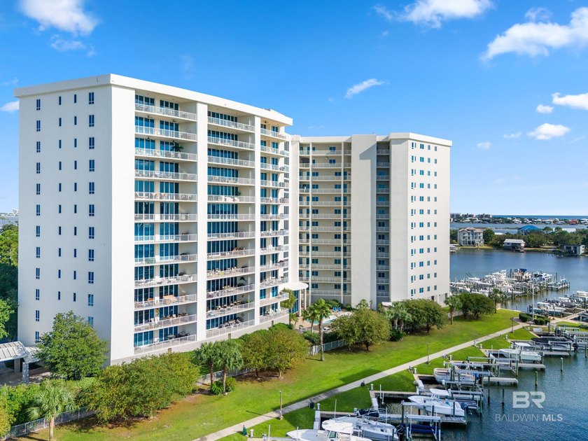 This 3 bedroom/3 bath unit in Bayshore Towers Sunset Tower has - Beach Condo for sale in Orange Beach, Alabama on Beachhouse.com