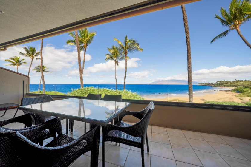 THIS IS THE LOCATION FOR WHICH YOU HAVE BEEN WAITING!!  This - Beach Condo for sale in Kihei, Hawaii on Beachhouse.com