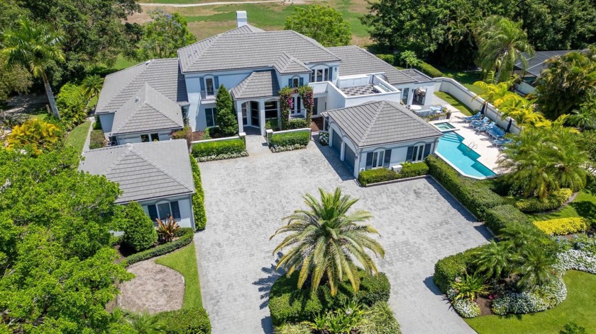 Completely renovated and ultra-private, this stunning estate on - Beach Home for sale in Wellington, Florida on Beachhouse.com