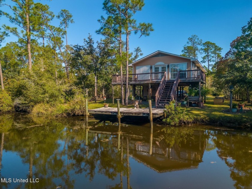 Charming 2-Bedroom, 2-Bath Home/Camp on Deep Water - Beach Home for sale in Bay Saint Louis, Mississippi on Beachhouse.com