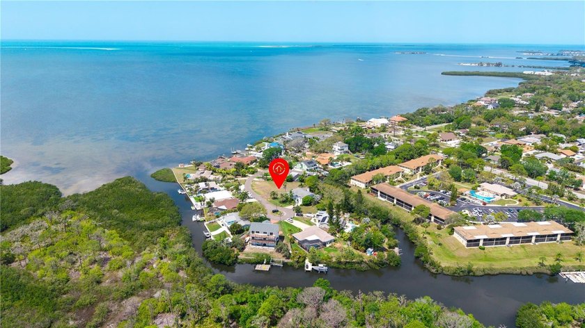 Rare opportunity to own an OVERSIZED .33-acre lot with direct - Beach Lot for sale in Tarpon Springs, Florida on Beachhouse.com