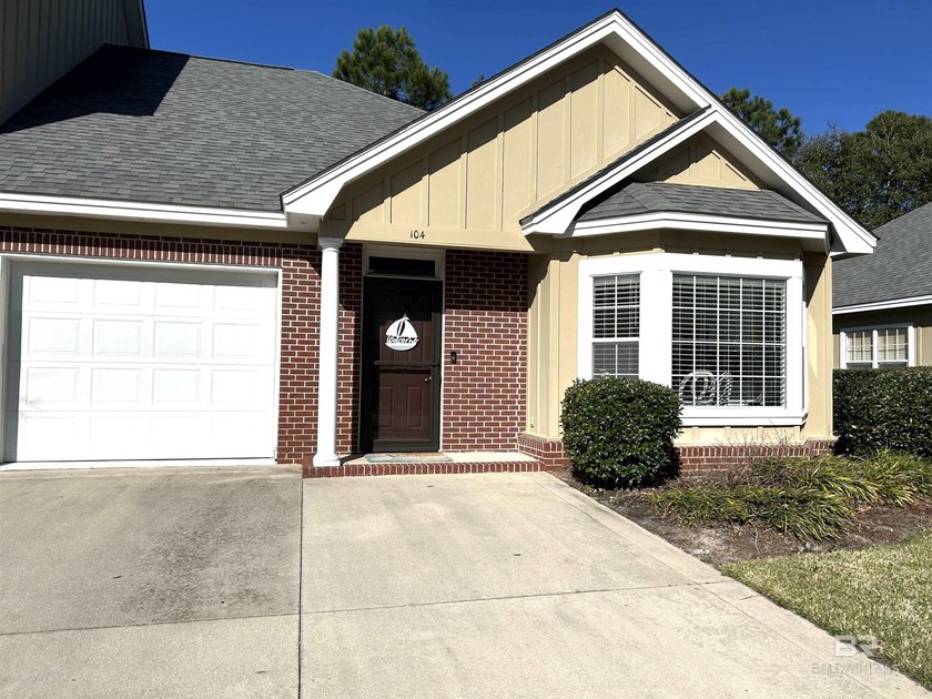 Beautifully furnished two-bedroom, two baths end-unit with - Beach Condo for sale in Gulf Shores, Alabama on Beachhouse.com