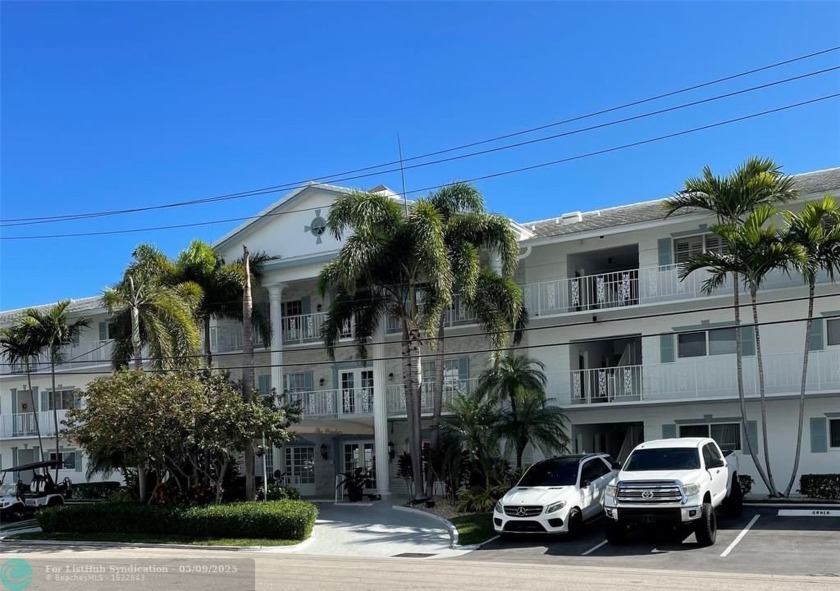 THE WINDSOR CONDO IS A 30-UNIT DEEP WATER, BOUTIQUE BUILDING - Beach Condo for sale in Fort Lauderdale, Florida on Beachhouse.com