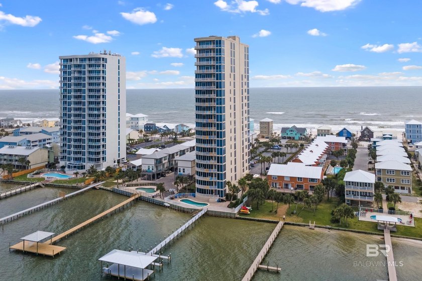 Welcome to Unit 401 in the Lagoon Tower, a private, upscale - Beach Condo for sale in Gulf Shores, Alabama on Beachhouse.com