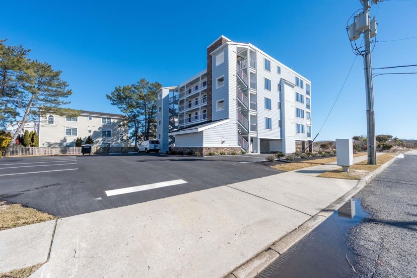 BEST PRICED OCEANFRONT ON THE BLOCK!...Welcome to Oceanside at - Beach Condo for sale in Brigantine, New Jersey on Beachhouse.com
