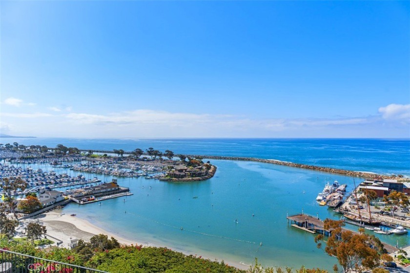 Rarely on the Market. This historic Santa Clara Avenue property - Beach Condo for sale in Dana Point, California on Beachhouse.com
