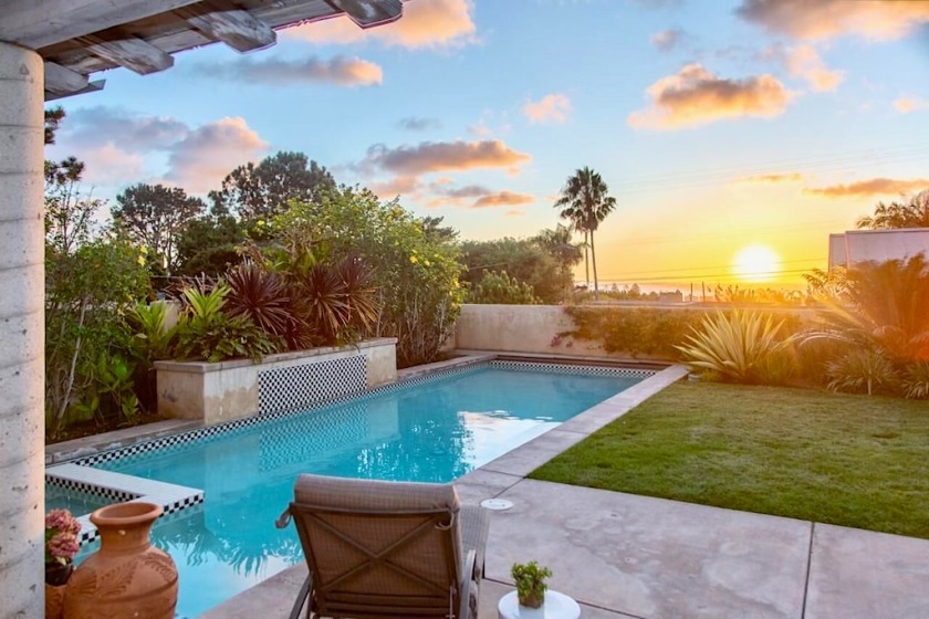 Spacious Villa w Pool, Spa, Outdoor Living - Walk to - Beach Vacation Rentals in Solana Beach, California on Beachhouse.com