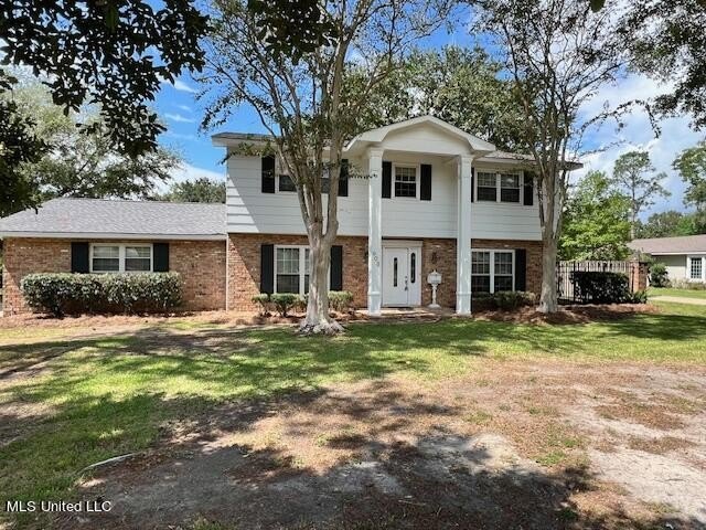 Classic two-story home in well-maintained Longfellow Acres - Beach Home for sale in Pascagoula, Mississippi on Beachhouse.com