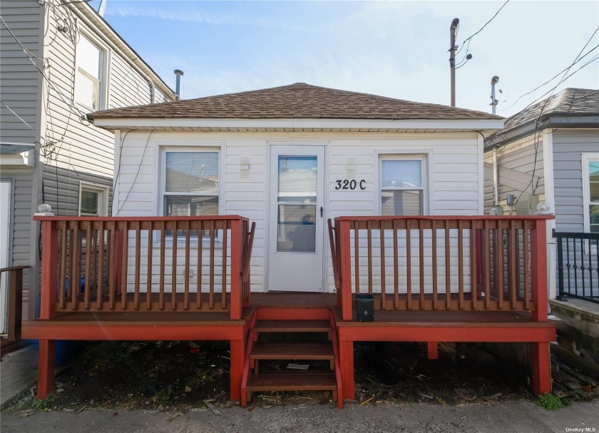 Beach Lovers Dream!! Private Two Bedroom Bungalow, Vaulted - Beach Home for sale in Rockaway Park, New York on Beachhouse.com