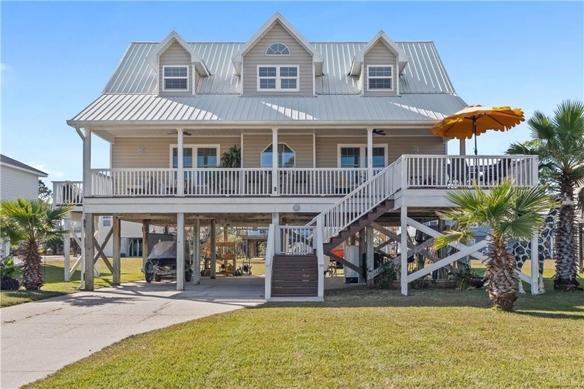 Welcome to your personal paradise near Little Lagoon with deeded - Beach Home for sale in Gulf Shores, AL on Beachhouse.com