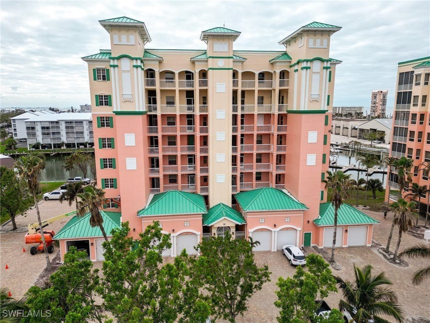 Coastal Living with Gulf Access and Weekly Rentals Allowed! - Beach Condo for sale in Fort Myers Beach, Florida on Beachhouse.com