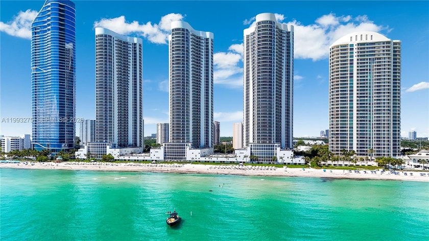 DIRECT OCEAN VIEW FROM BEDROOMS AND LIVING ROOM! 2 LARGE - Beach Condo for sale in Sunny Isles Beach, Florida on Beachhouse.com