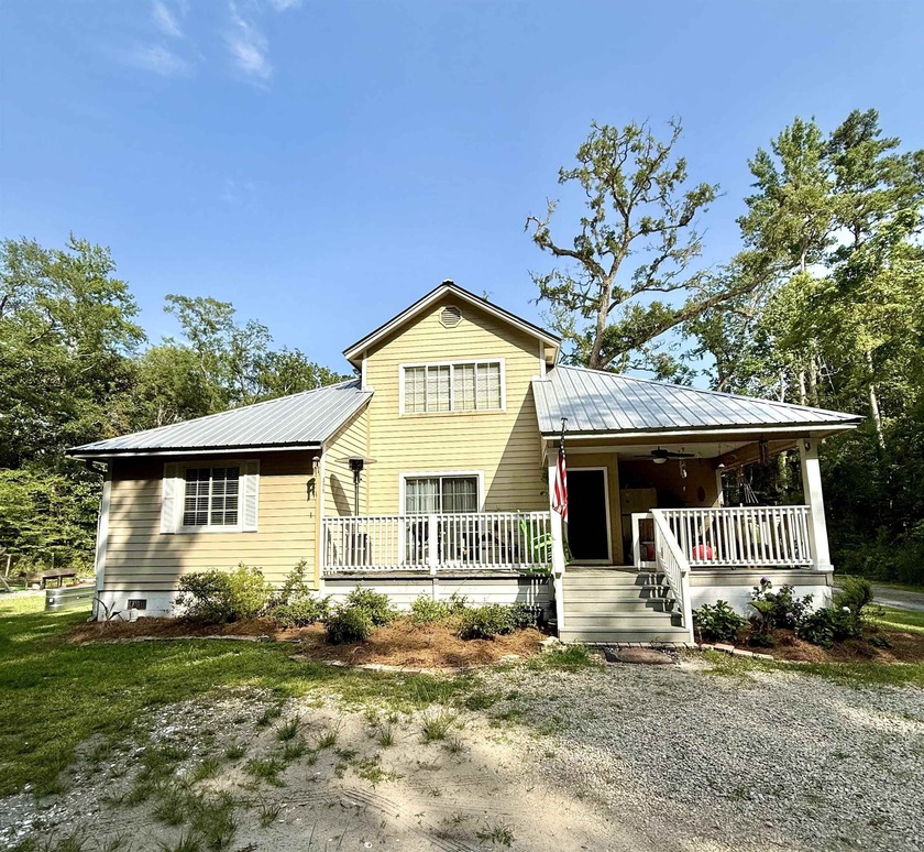 Beautiful 3-Bedroom Home with Loft in Gated Wakulla County - Beach Home for sale in Crawfordville, Florida on Beachhouse.com