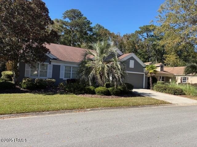 Welcome to 90 Doncaster Lane in Sun City Hilton Head! Located in - Beach Home for sale in Bluffton, South Carolina on Beachhouse.com