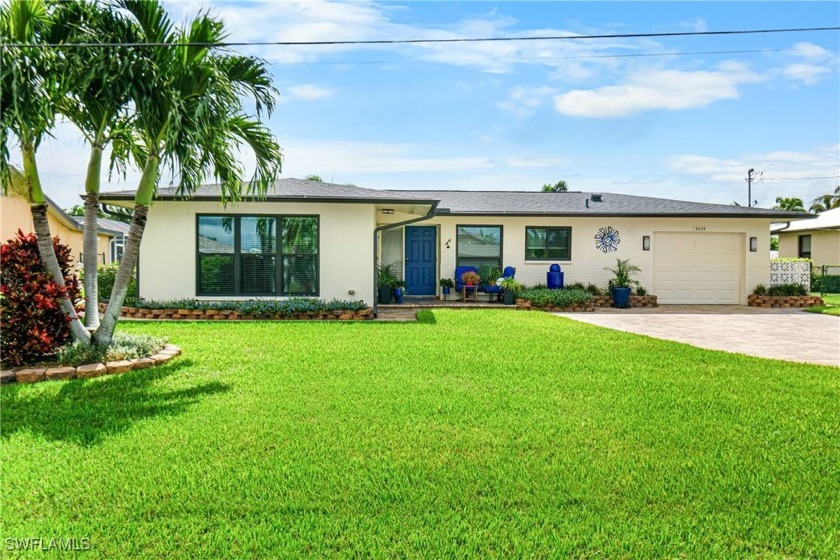 Welcome home and be prepared to fall in love with this stunning - Beach Home for sale in Cape Coral, Florida on Beachhouse.com