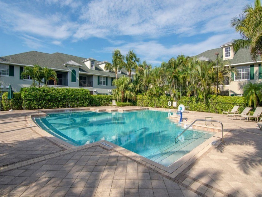 his exquisitely renovated townhouse is a standout residence in - Beach Townhome/Townhouse for sale in Vero Beach, Florida on Beachhouse.com