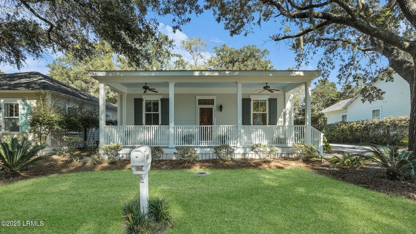 Welcome to 1405 Lafayette Street - a beautifully crafted - Beach Home for sale in Beaufort, South Carolina on Beachhouse.com
