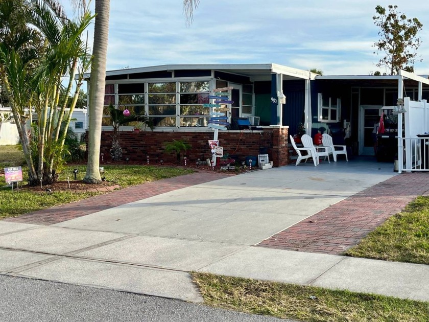 This residence sits in the heart of the 55+ Resort Community of - Beach Home for sale in Venice, Florida on Beachhouse.com