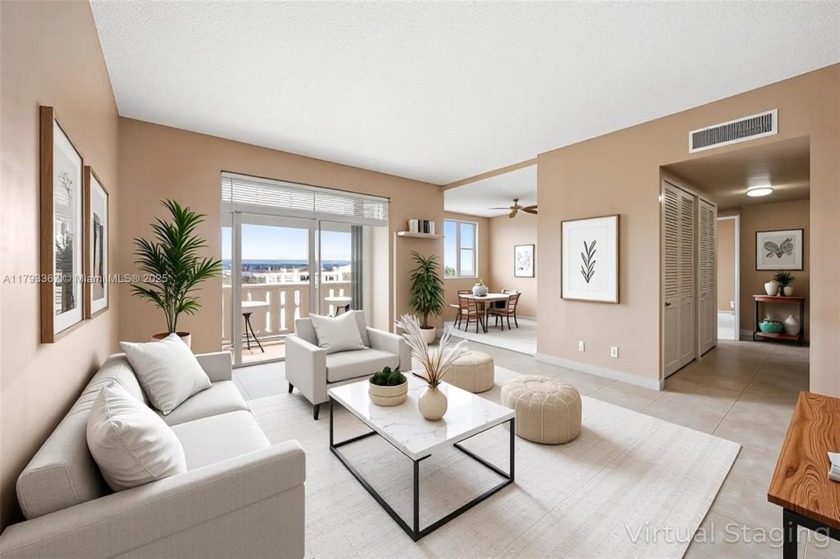 Enjoy breathtaking, Hollywood skyline views from this penthouse - Beach Condo for sale in Hollywood, Florida on Beachhouse.com