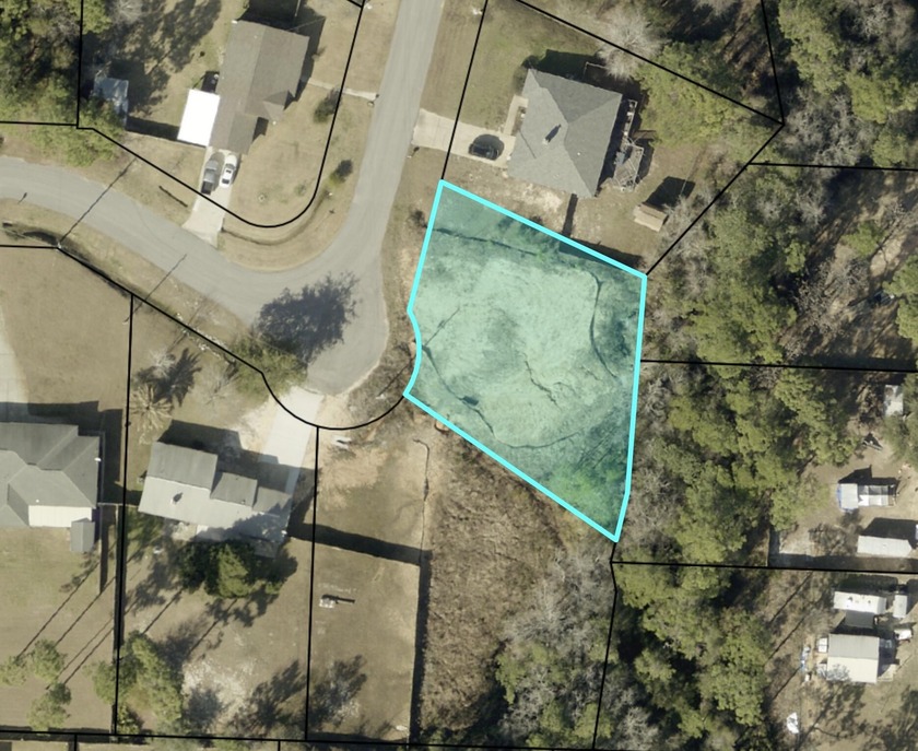 This large lot located in the popular Navarre community of East - Beach Lot for sale in Navarre, Florida on Beachhouse.com