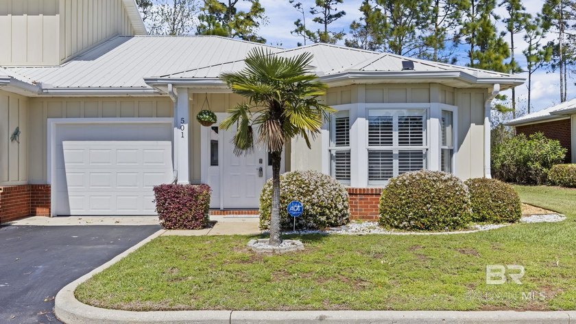 If you're looking for an affordable, low maintenance condo in - Beach Condo for sale in Gulf Shores, Alabama on Beachhouse.com