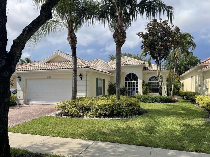 Waiting on professional photos. Beautiful Waterfront pool home - Beach Home for sale in Wellington, Florida on Beachhouse.com