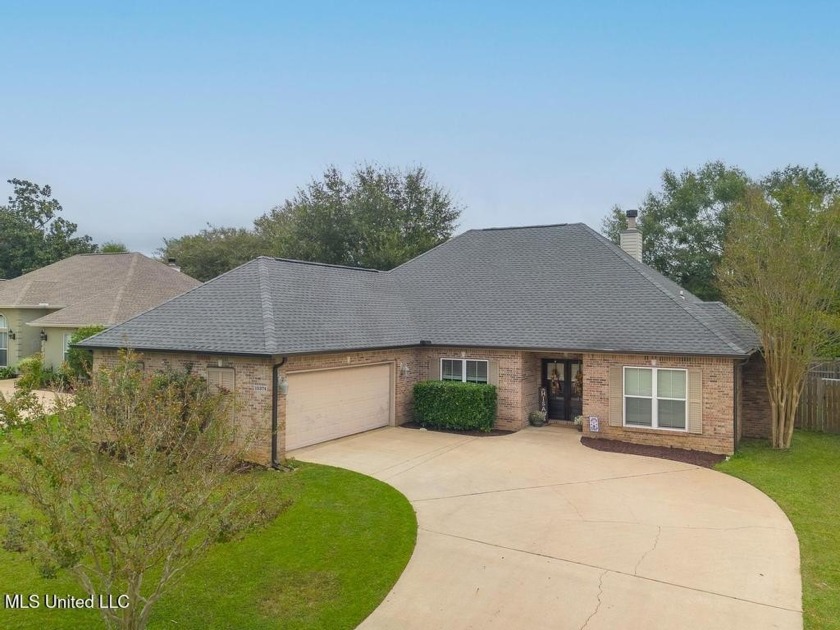 Custom Home in Desirable Swan Lake Estates in The - Beach Home for sale in Gulfport, Mississippi on Beachhouse.com