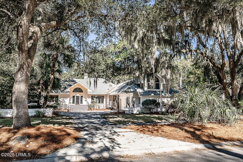 Custom Home Designed by Noted Architect, Kermit Huggins on - Beach Home for sale in Saint Helena Island, South Carolina on Beachhouse.com