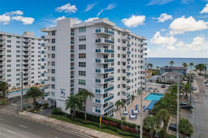 Beautiful and spacious corner unit located steps from the ocean - Beach Condo for sale in Hollywood, Florida on Beachhouse.com