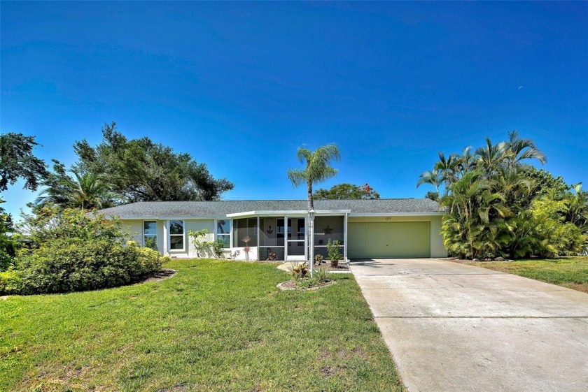 Completelly unscathed by recent storms!   This beautiful home on - Beach Home for sale in Rotonda West, Florida on Beachhouse.com