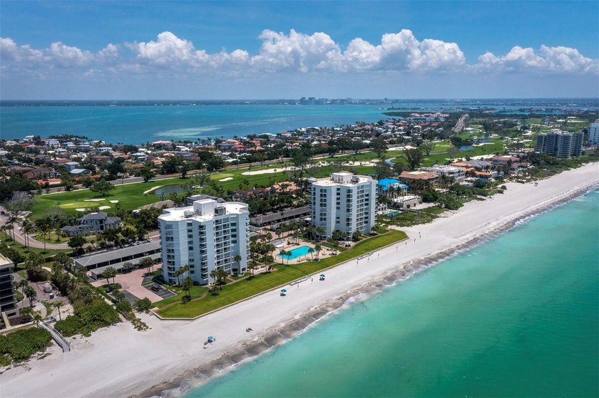 Set on the 9th floor at Privateer North, behind the gates of the - Beach Condo for sale in Longboat Key, Florida on Beachhouse.com