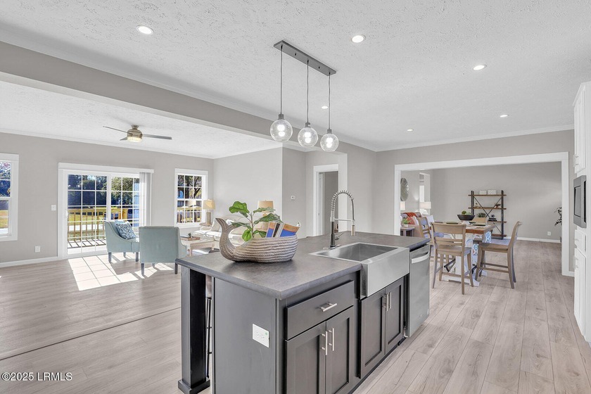 No HOA! Discover the best location and affordability at 15 Vine - Beach Home for sale in Hilton Head Island, South Carolina on Beachhouse.com