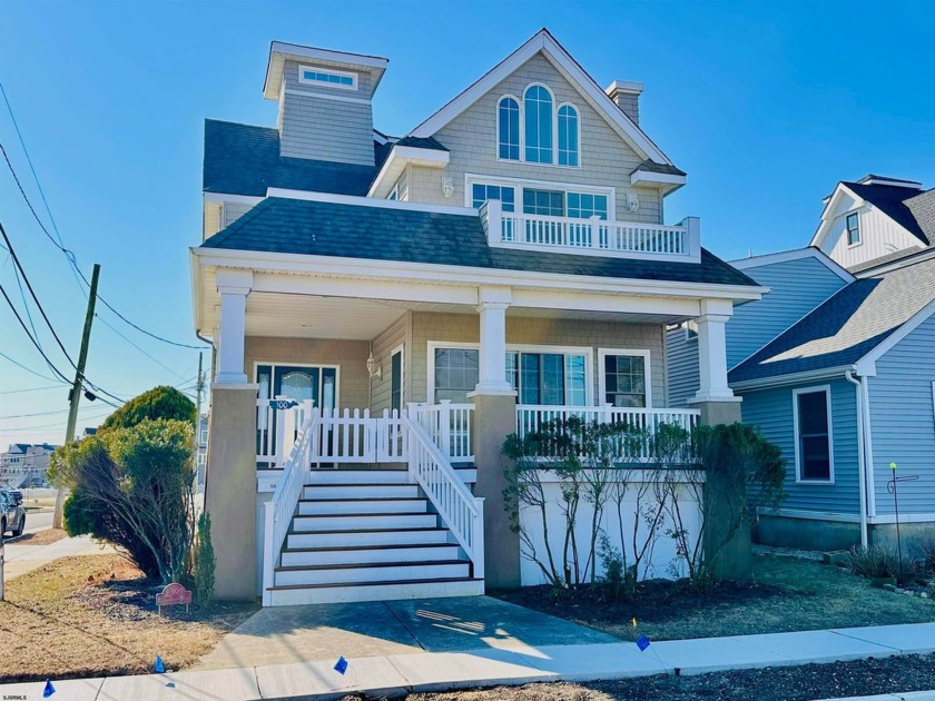 Corner Lot Luxury! This immaculate, fully furnished 4-bedroom, 3 - Beach Home for sale in Ocean City, New Jersey on Beachhouse.com