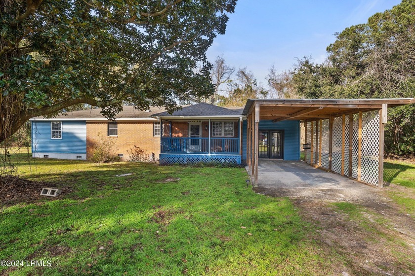 Welcome to your ideal Lowcountry retreat on St. Helena Island! - Beach Home for sale in Saint Helena Island, South Carolina on Beachhouse.com