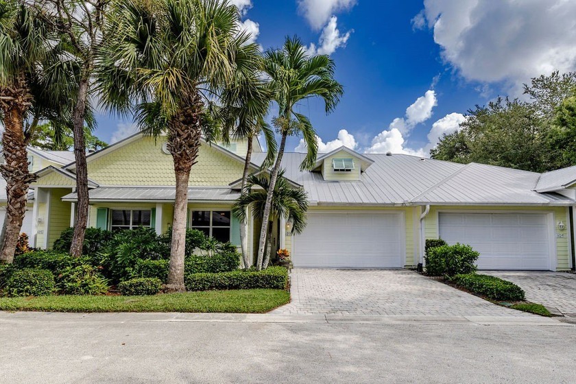 Immaculate Key West-style 3BR/2BA attached home in sought-after - Beach Townhome/Townhouse for sale in Vero Beach, Florida on Beachhouse.com