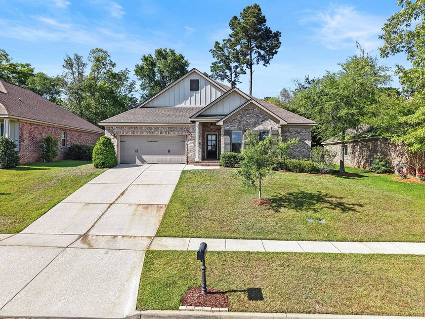 Located in the TimberCreek Golf Course Community in Spanish Fort - Beach Home for sale in Spanish Fort, Alabama on Beachhouse.com