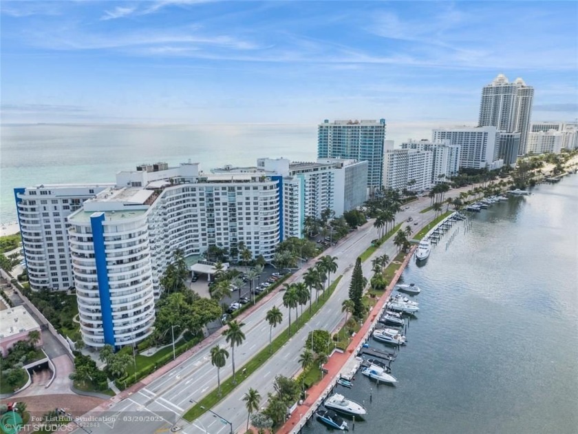 Beautiful unobstructed views of the intracoastal, and Miami - Beach Condo for sale in Miami Beach, Florida on Beachhouse.com