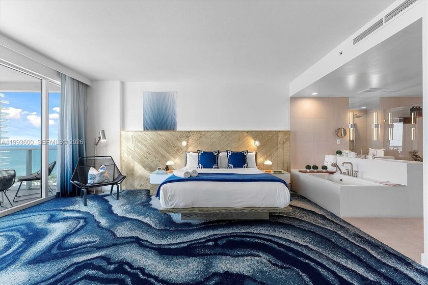 Welcome to your Happy Place! Shows beautifully! Oceanfront and - Beach Condo for sale in Fort Lauderdale, Florida on Beachhouse.com