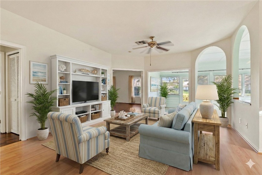 Make this lakefront retreat in gated Garden Grove your own! A - Beach Home for sale in Vero Beach, Florida on Beachhouse.com