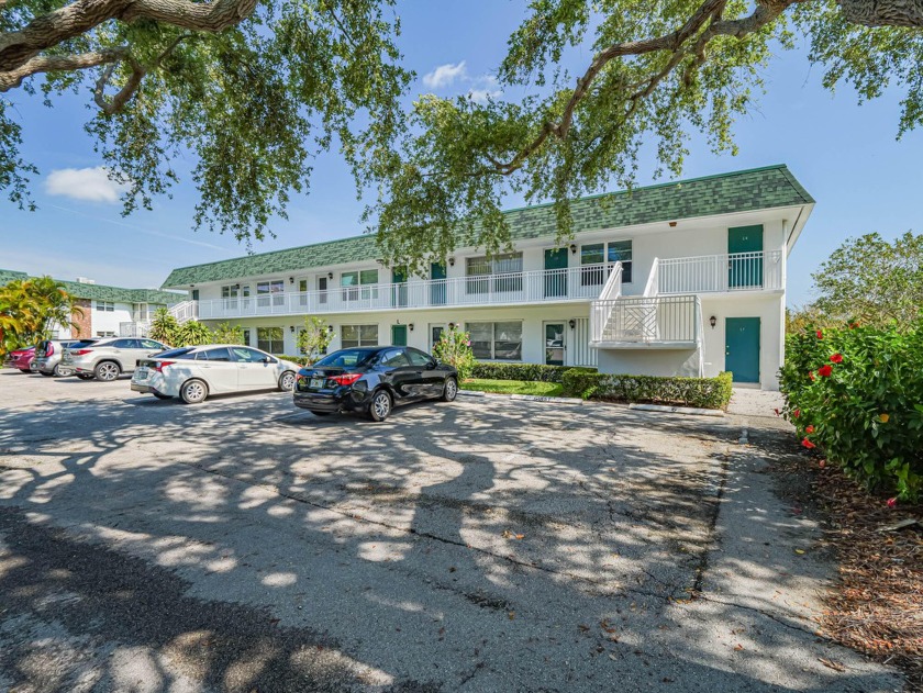 Beautiful water views and secluded preserve vistas from this - Beach Condo for sale in Vero Beach, Florida on Beachhouse.com