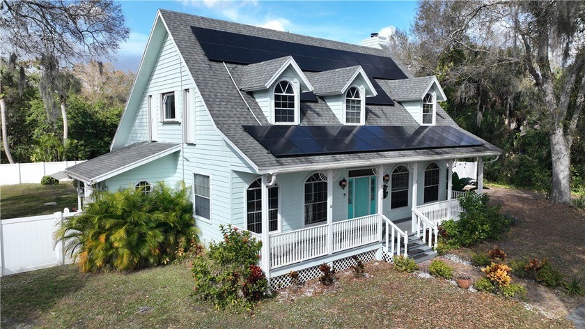 This charming farmhouse on a rare 1-acre lot is full of - Beach Home for sale in Vero Beach, Florida on Beachhouse.com