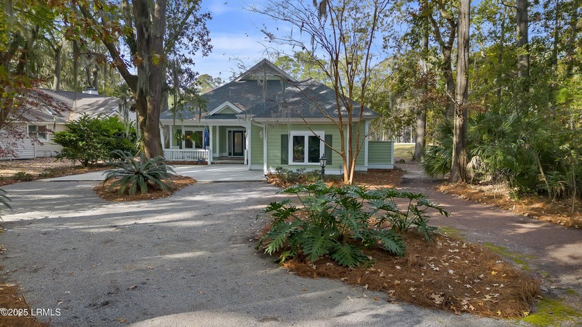 Discover this spacious 3-bedroom, 3-bath, 2,230 sq. ft., Club - Beach Home for sale in Okatie, South Carolina on Beachhouse.com