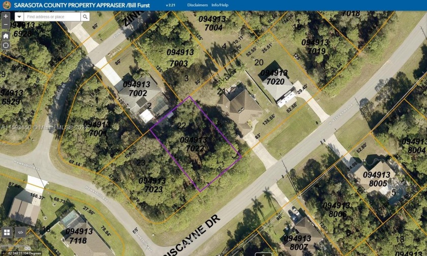 Buildable vacant Lot! No HOA! Conveniently located in a quiet - Beach Lot for sale in North Port, Florida on Beachhouse.com