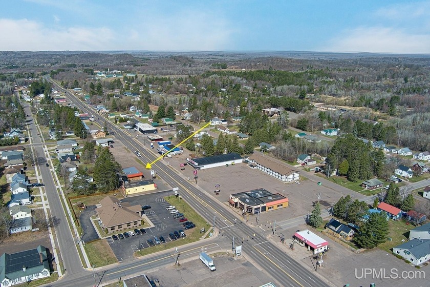 This 2700 sq ft commercial building, situated right on US 2 in - Beach Commercial for sale in Ironwood, Michigan on Beachhouse.com