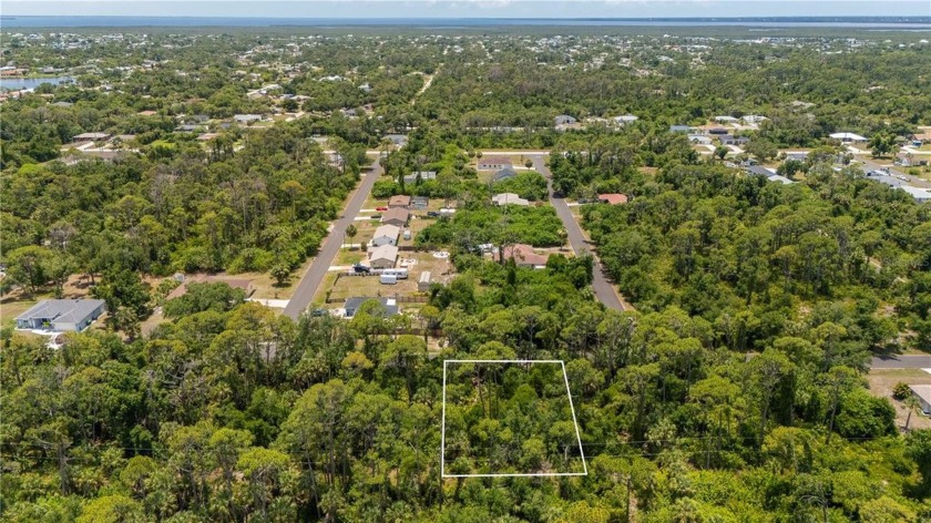 Attention builders and investors, an exceptional opportunity - Beach Lot for sale in Port Charlotte, Florida on Beachhouse.com