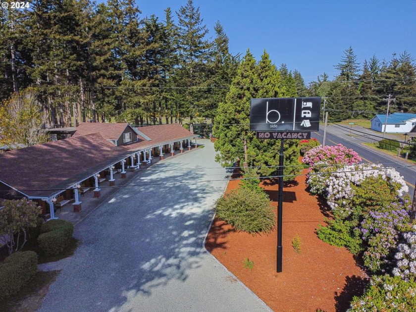 UPDATED  REBRANDED IN 2022, this STYLISH Boutique Motel  RV Park - Beach Lot for sale in Bandon, Oregon on Beachhouse.com