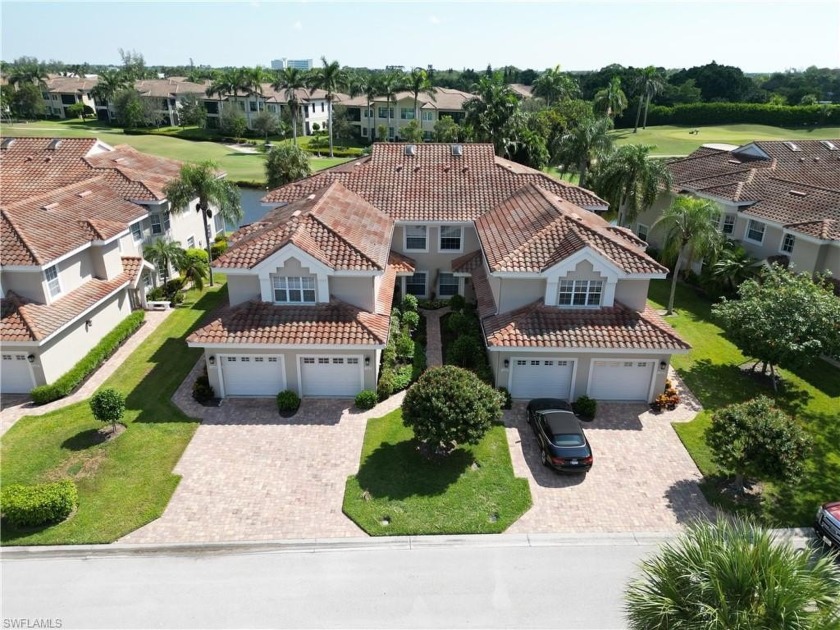 Move in ready! The full breathtaking remodel includes an open - Beach Home for sale in Naples, Florida on Beachhouse.com